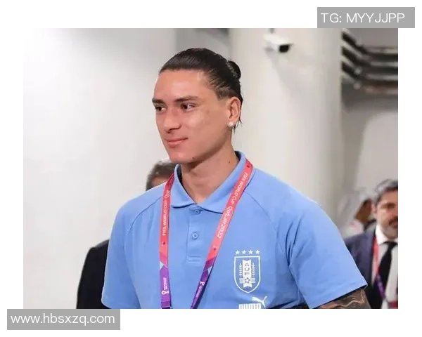 足球明星医美前后对比图集展现运动员的魅力与自信之美